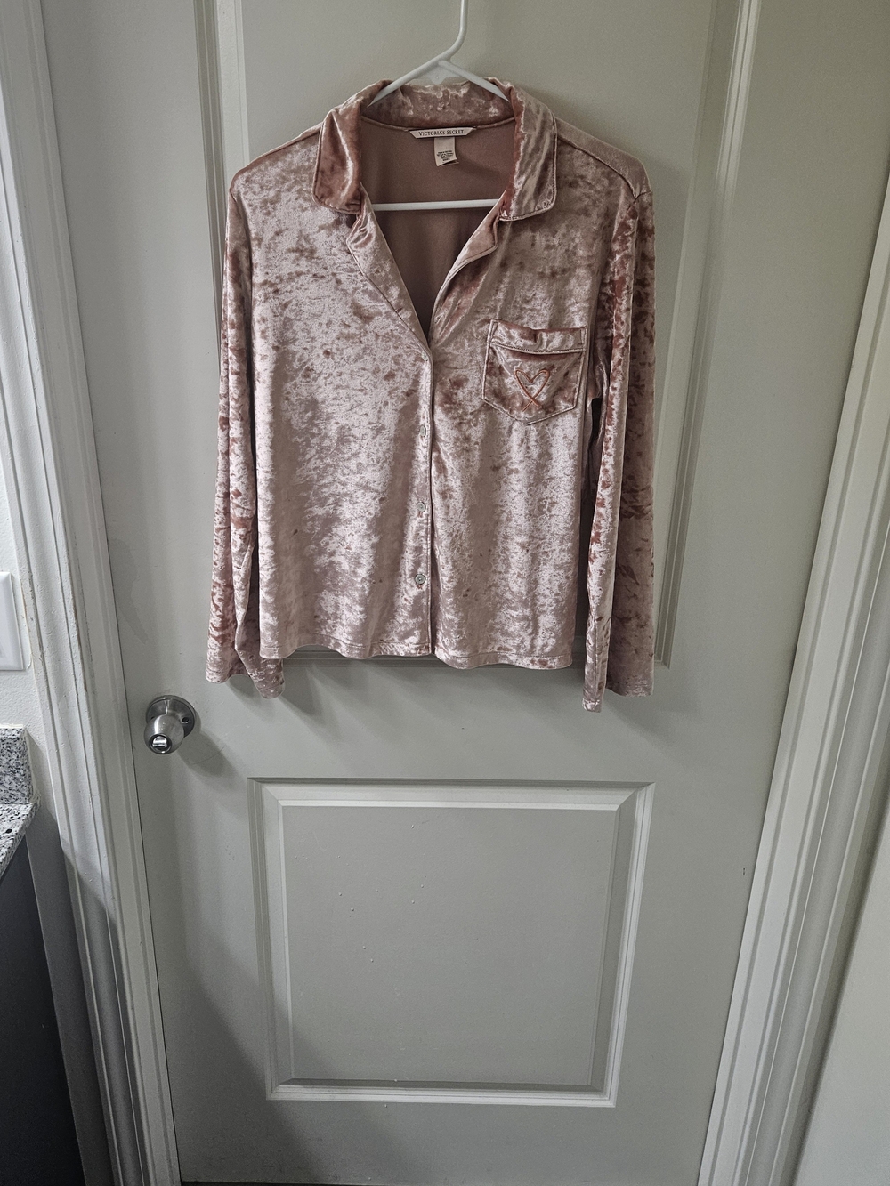 Victoria's Secret Blush Pink Velvet Button-Up Pajama Top - Picture 3 of 11